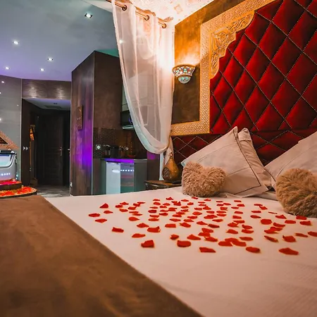 Le Love Spa Lyon Exterior photo