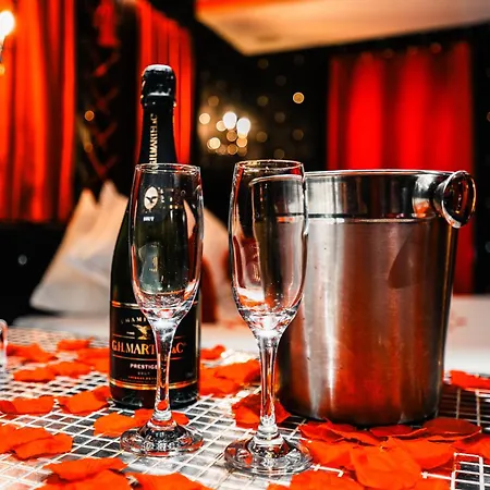 Le Love Spa Lyon Room photo